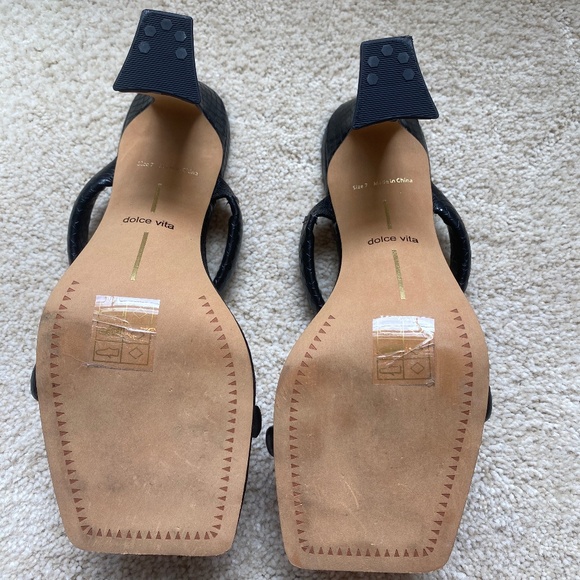 Dolce Vita Faux Snake Skin Sandals Size 7 - Picture 5 of 6